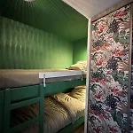 Very Cosy At 200 M From The Beaches La Londe-les-Maures