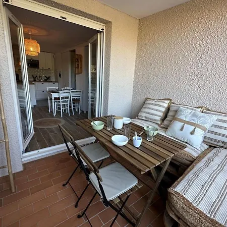 Apartment Very Cosy At 200 M From The Beaches La Londe-les-Maures
